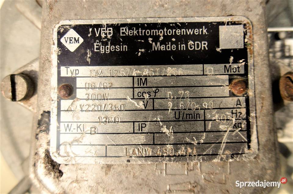 wentylator do suszarni GDR trójfazowy 300 wat Namysłów