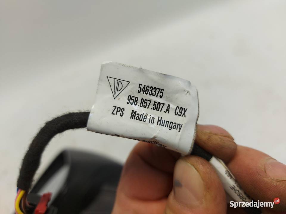 PORSCHE MACAN S 95B Lusterko lewe 8PIN LC9X
