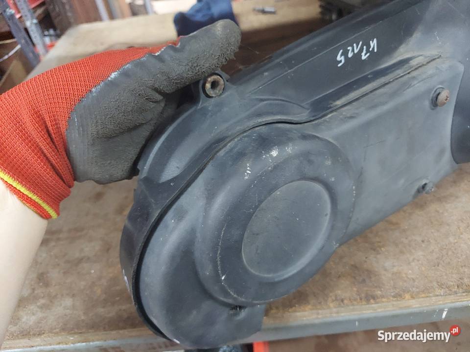 Suzuki Burgman K7 125 pokrywa paska sprzęgła Jelenia Góra