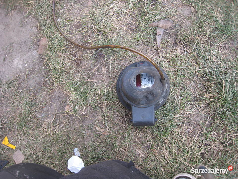 Klapka wlewu paliwa Seat Leon I 9806 bordowa Kraków