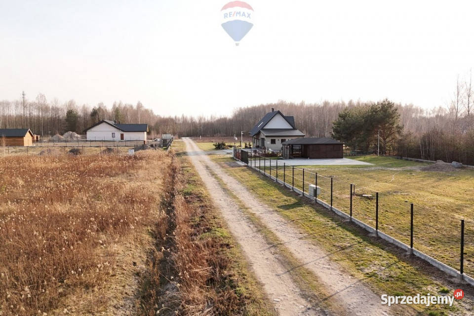 Działka budowlana w Bednarach 1298 m2 z MPZP Bednary