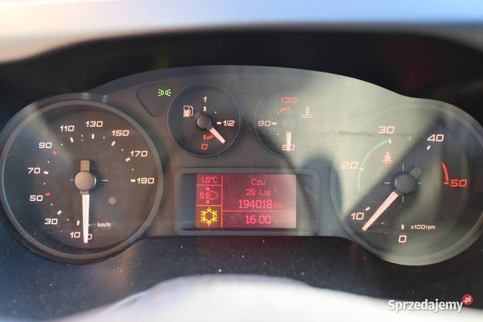 Iveco Daily Furgon 30 150 2016 Iveco Kościan