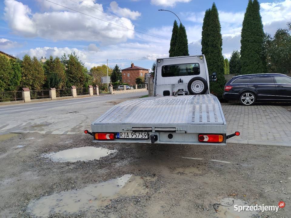 Sprzedam auto lawte Renault master 23 biturbo Napęd przednia oś podkarpackie Jarosław
