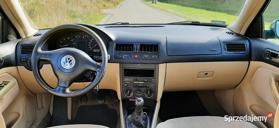 VW Bora 16 SR benzyna Klima Tanio manualna podkarpackie