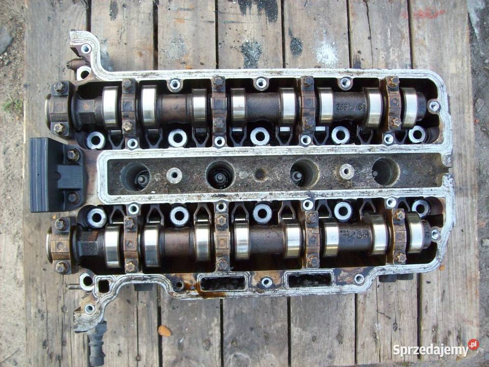 Corsa B 12 16V Glowica z walkami 90529778 Mińsk Mazowiecki