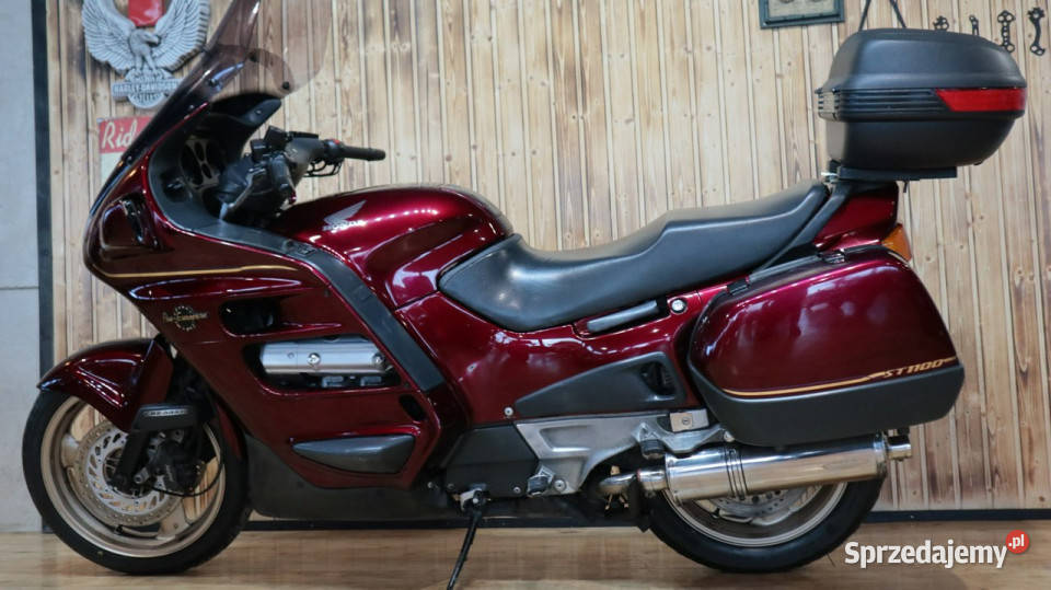 Honda ST ŁADNA HONDA raty kup online Piękna elektryczny starter Motocykle, skutery, quady wielkopolskie Bicz