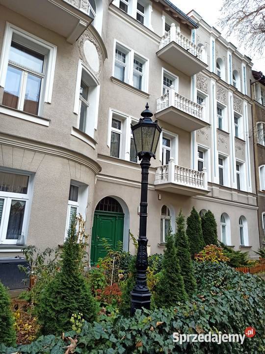 kinkiet lampa żeliwna oświetlenie ogrodowa Gołdap