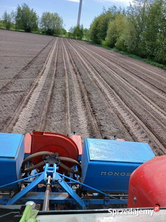 Siewnik do kukurydzy Monosem 4 Ceków sprzedam