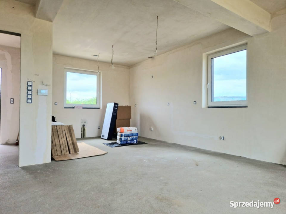 Gotowy dom w zabudowie dwurodzinnej Bliźniak 430m2 Wołczkowo