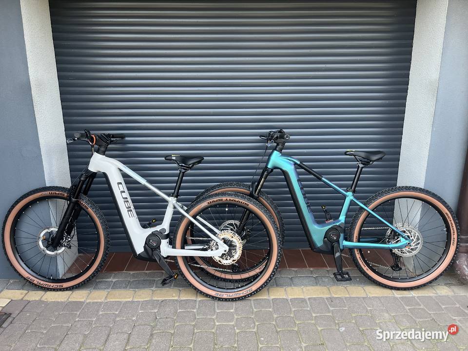 Cube Reaction Hybrid Race 750 nowy rower