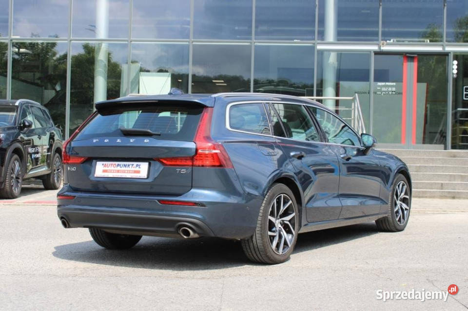 Volvo V60 2019r Carplay LED BLIS FV23 250KM małopolskie Kraków