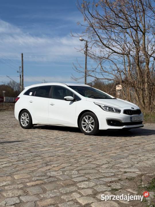 Kia Ceed 16 CRDi M DCT Wrocław
