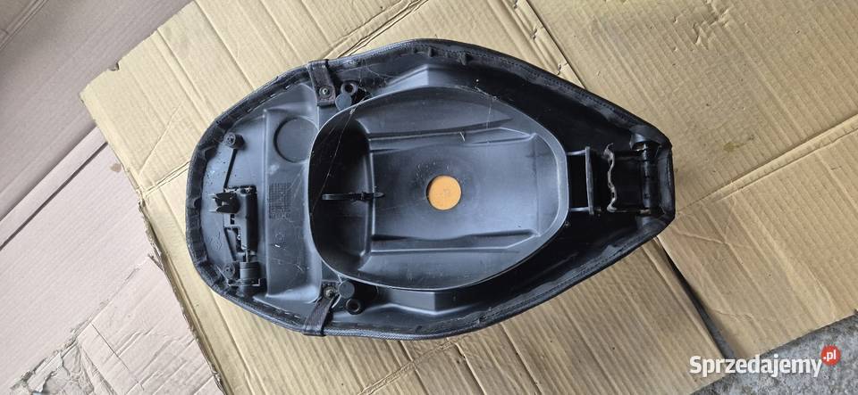Piaggio ZIP fotel siedzenie kanapa Niedźwiedź