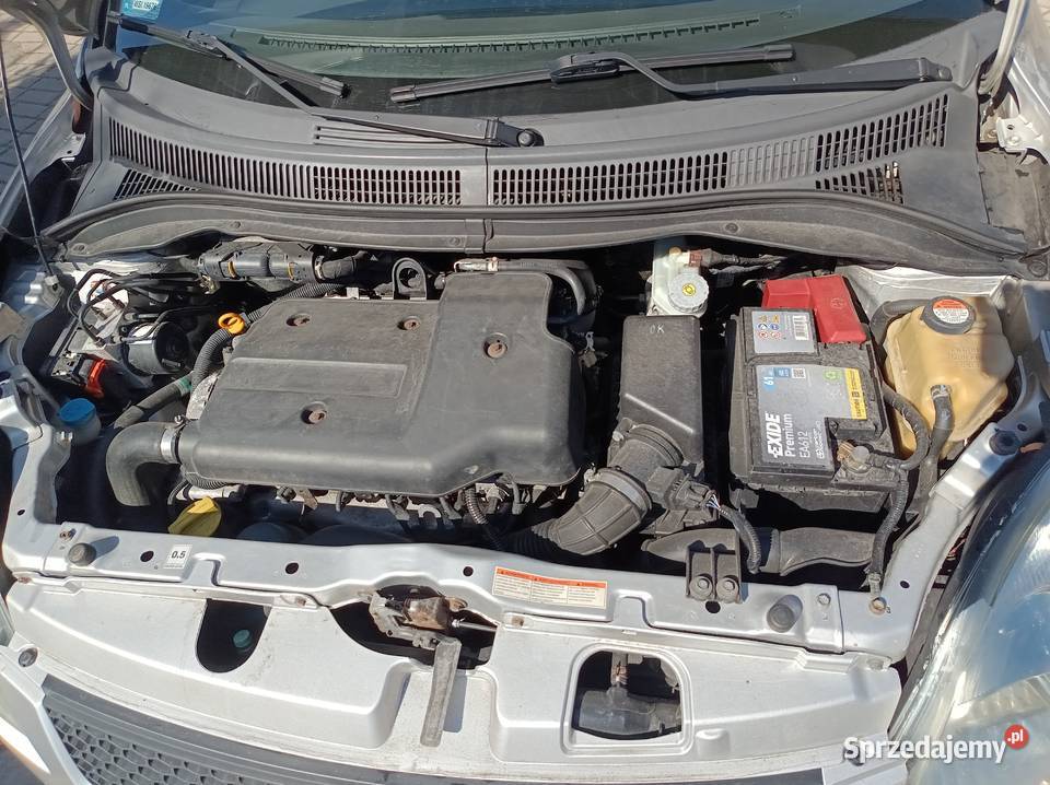 Suzuki Swift sprzedam podgrzewane fotele Grójec sprzedam