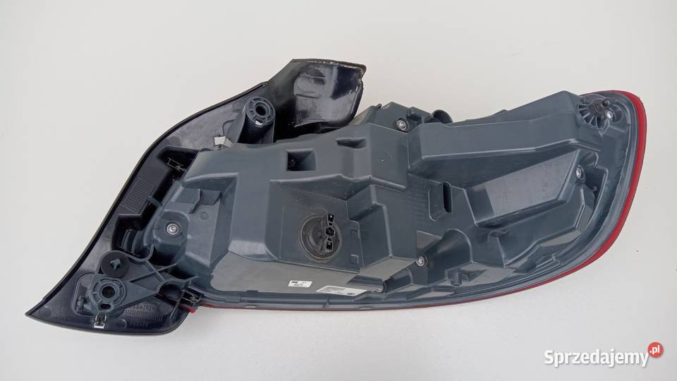 LAMPA LEWY TYŁ BMW 2 M2 F22 F23 osobowe Nowy Tomyśl