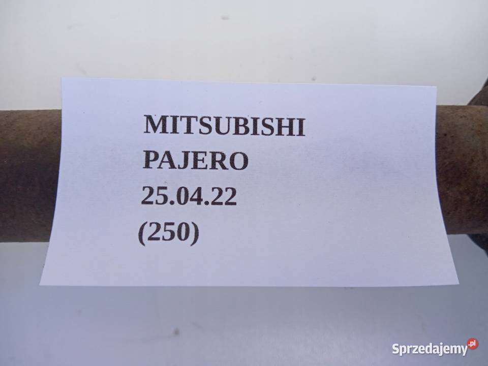 PÓŁOŚ PRZÓD PRAWA MITSUBISHI PAJERO SPORT II Układ napędowy sprzedam