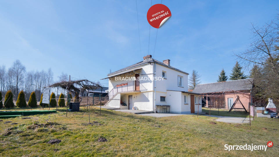 Dom wolnostojący 9891m2 Zelków