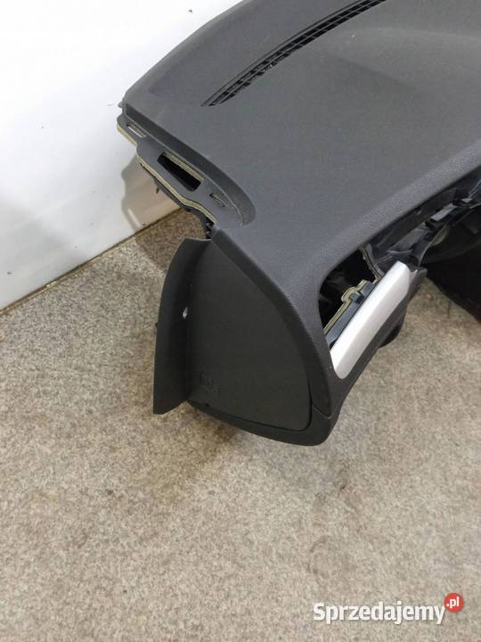 DESKA ROZDZIELCZA KOKPIT PULPIT 3T EUROPA Skoda