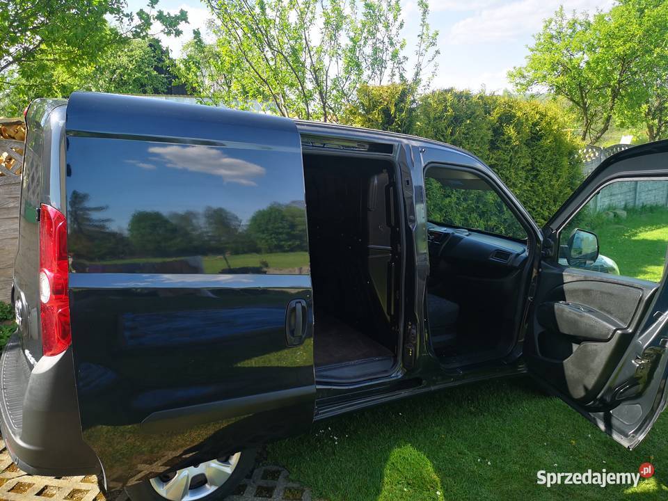 Opel Combo Van model 2016 Klimatyzacja Czujniki furgon Masłów Pierwszy