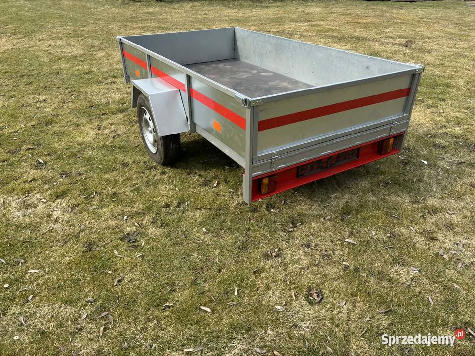 przyczepka samochodowa sprawna chamowana