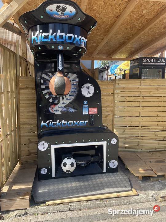 Automat zarobkowy Kickboxer firmy Jakar Mielno