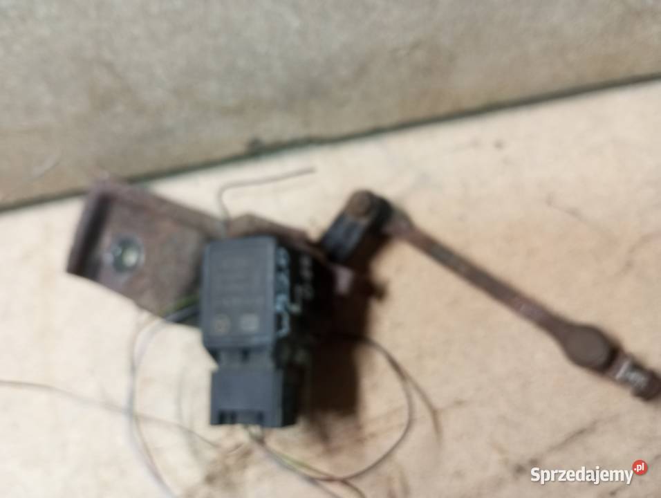 Czujnik poziomu zawieszenia airmatic Mercedes