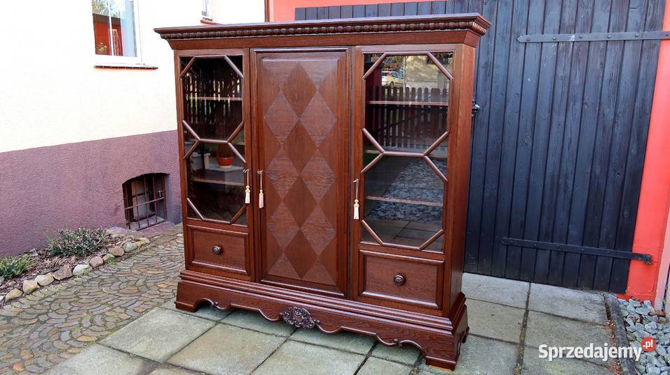 Wspaniała Biblioteka Witryna Dąb 1920 Renowacji Ziębice