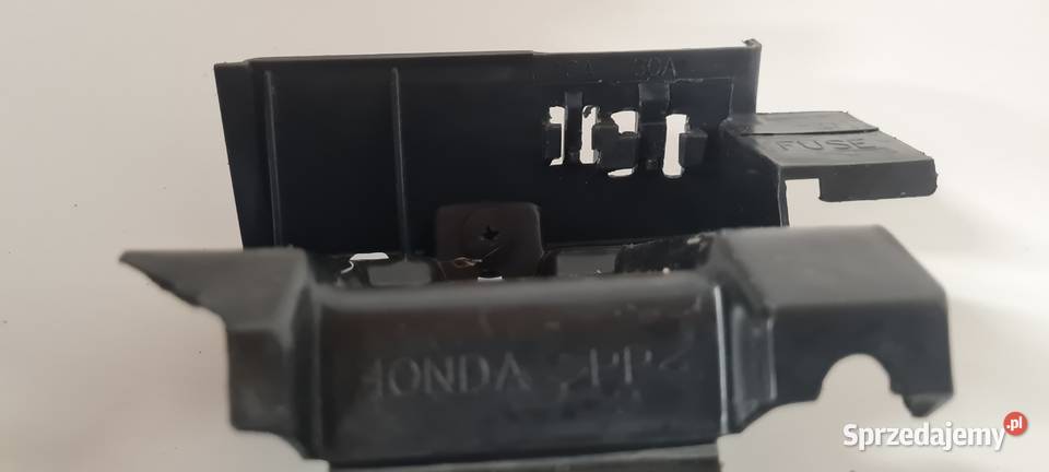 Honda CBR 125 JC 34 plastik akumulatora 7800 Plastiki sprzedam