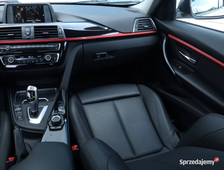 BMW 3 320 i elektryczne lusterka