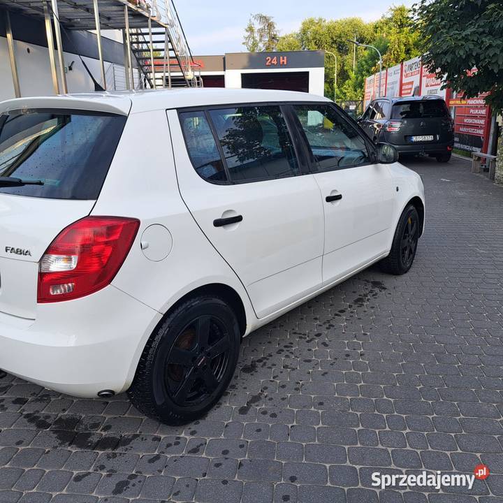 Samochód osobowy Skoda Fabia manualna Brzoza