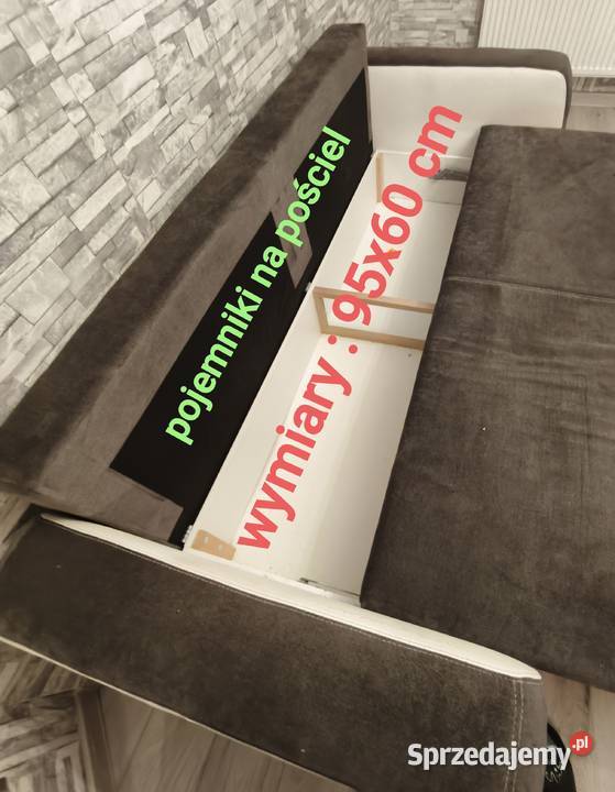 Mam do sprzedania wersalkę nie zniszczona Marki