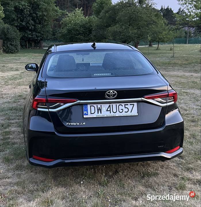 Sprzedam Toyota Corolla Comfort 16 132 benzyna Ozorków sprzedam