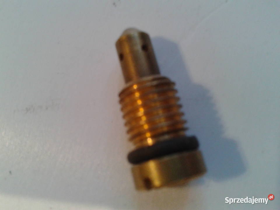 Dysza wolnych obrotów Fiat 126p nowa osobowe Gostynin