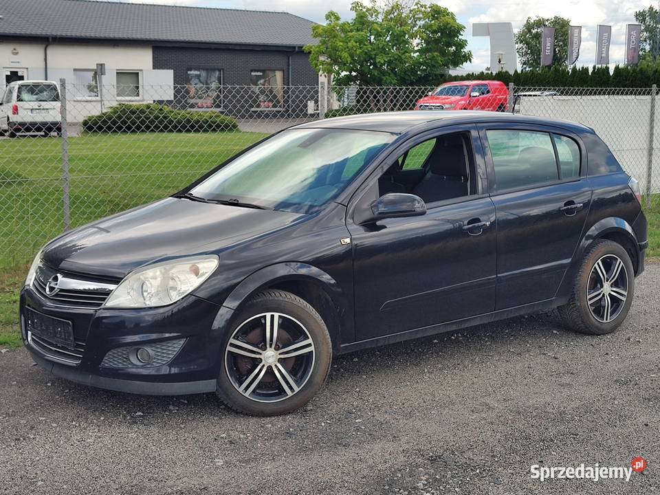 OPEL ASTRA 16 BENZYNA nieuszkodzony Leszno