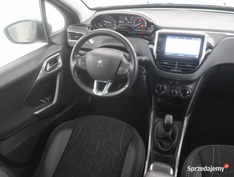 Peugeot 2008 16 BlueHDi nieuszkodzony Bielany Wrocławskie