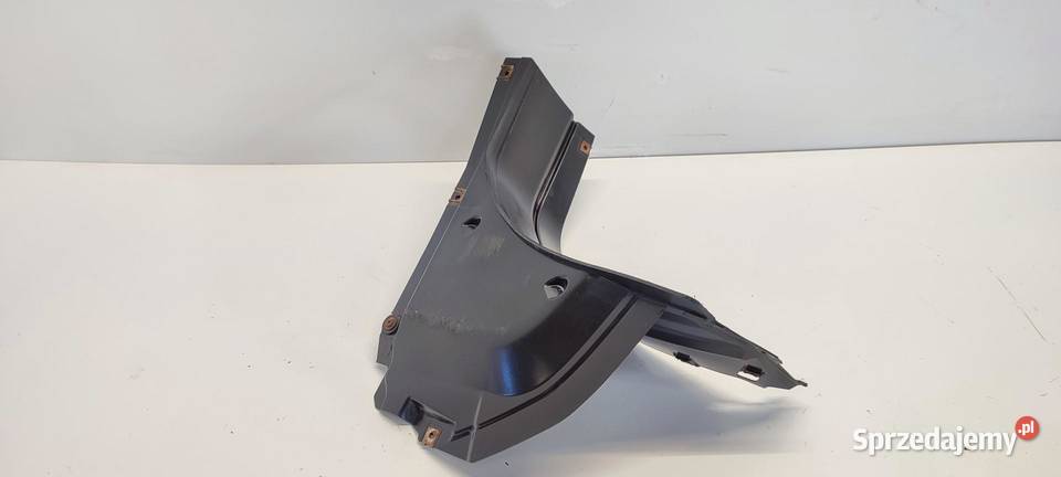 AUDI Q3 8U NADKOLE PRAWY PRZÓD 8U0853888E