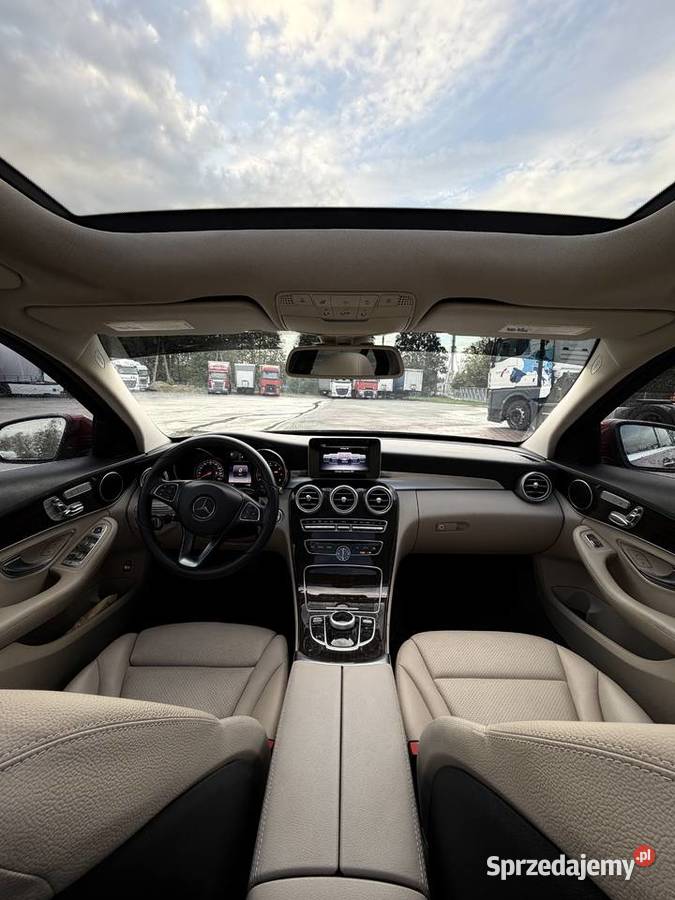 Mercedes c300 W205 38 tysięcy 2018 4/5 sprzedam