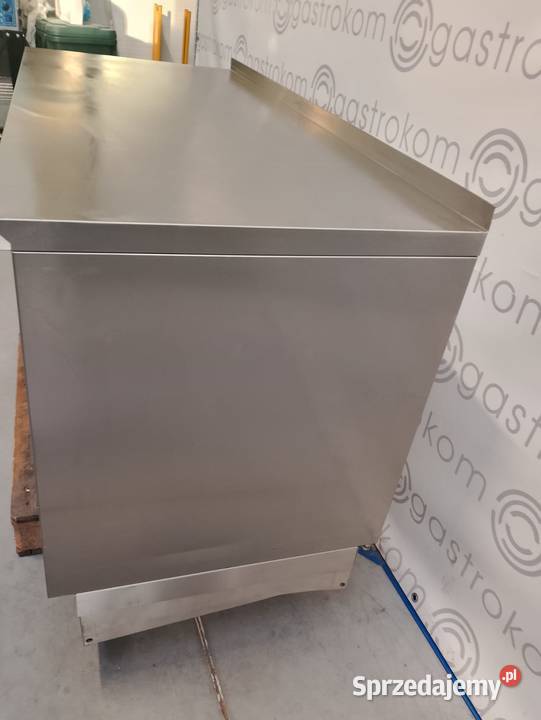 Stół przyścienny zabudowany z 2 półkami Wrocław