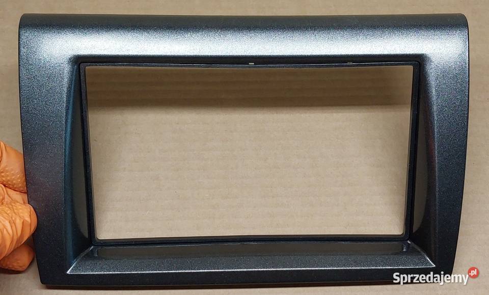 CARAV 11058 OBUDOWA RAMKA RADIA 2 DIN FIAT BRAVO Mielęcin sprzedam