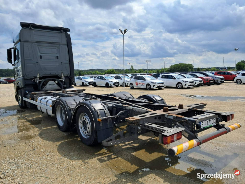 Mercedes Actros Komorniki