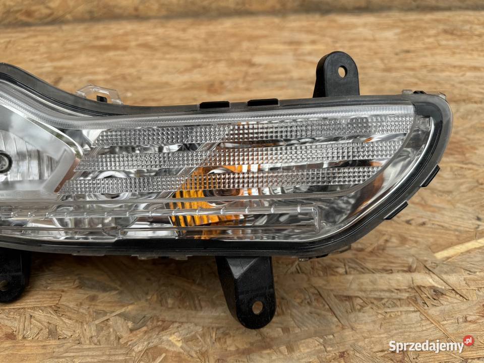 Halogen przód prawy rh Ford kuga mk2 1216 3 Lampy przeciwmgielne Sieraków