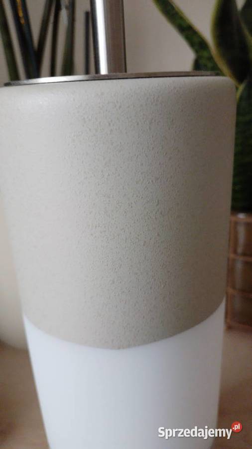 sprzedam żyrandole różne okazja Warszawa sprzedam