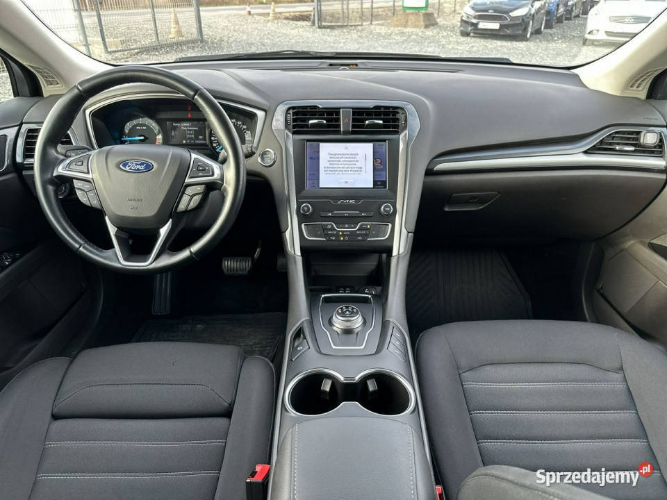 Ford Mondeo 20 EcoBlue 150 2021 Titanium Ledy wielofunkcyjna kierownica Wojkowice