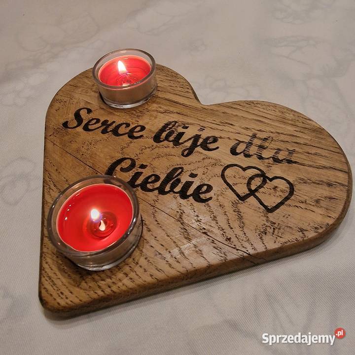 Świecznik drewniany z dębu serce Serce bije Dija Świeczniki