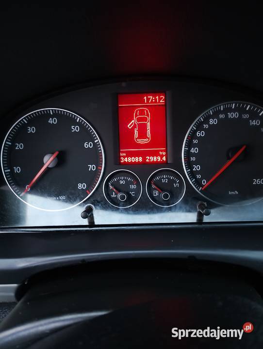 Volkswagen Touran 16 benzyna 2005r Rok produkcji 2005 Janowiec Wielkopolski