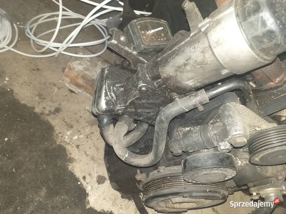 podstawa filtra olejy LT 28 23 silnik 25 tdi Krosno Odrzańskie