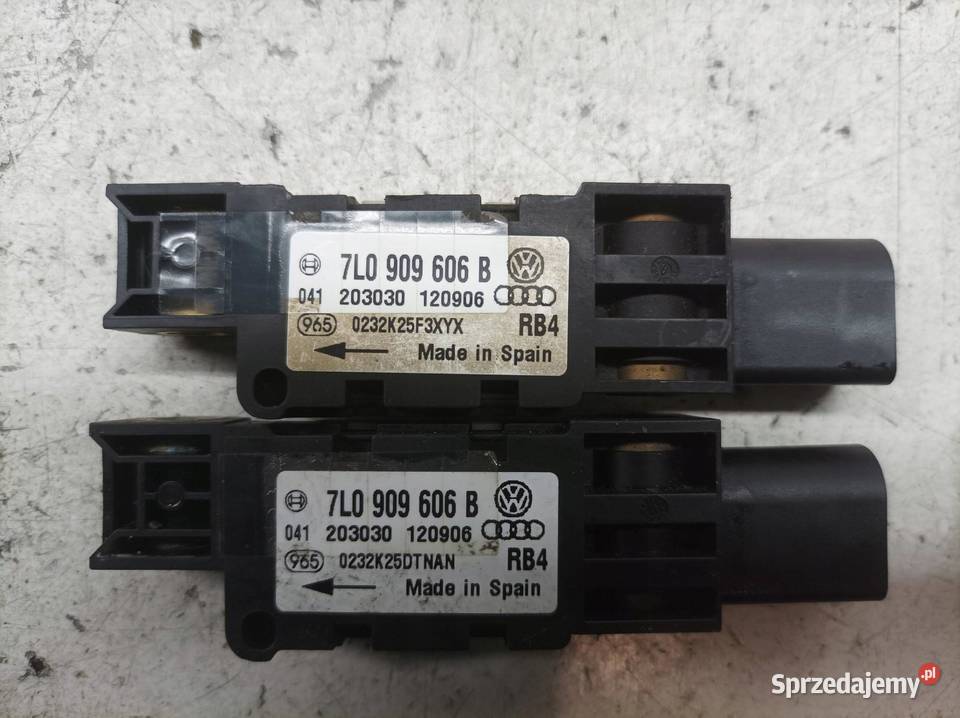 CZUJNIK SENSOR UDERZENIOWY KOMPLET 4 7L0909606B
