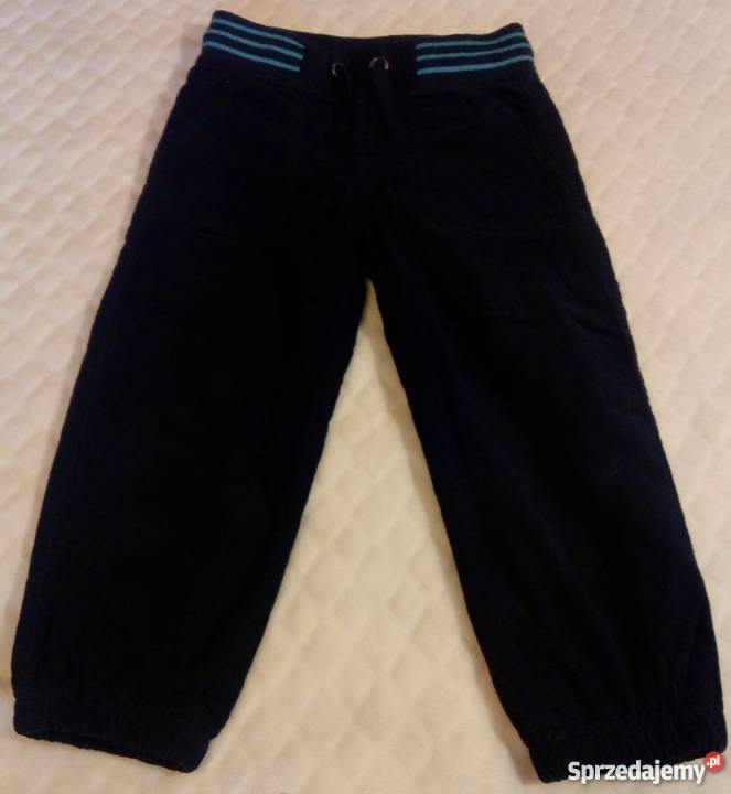 Spodnie chłopięce granatowe sztruksowe 92 chłopiec Rogoźnik