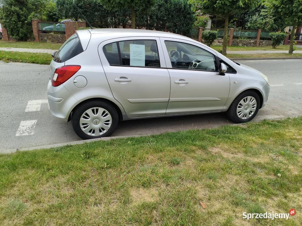 Opel Corsa 12 benzyna opłaty Motoryzacja opolskie Olesno