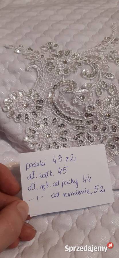 Bolerko komunijne 152 z koronką Borów sprzedam